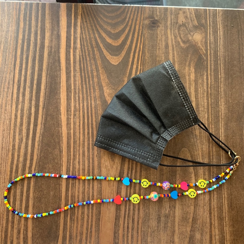 Personalized mask string holder straps - Picture 3 of 3